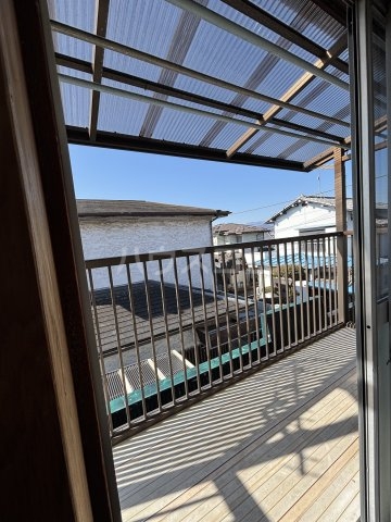 21/30 バルコニー