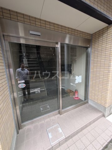 2/10 エントランス