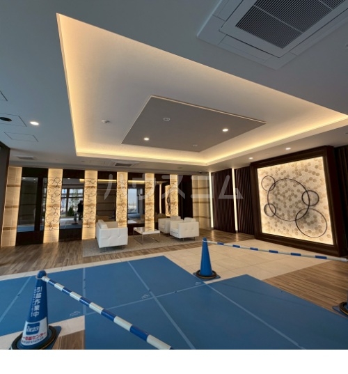 2/7 エントランス