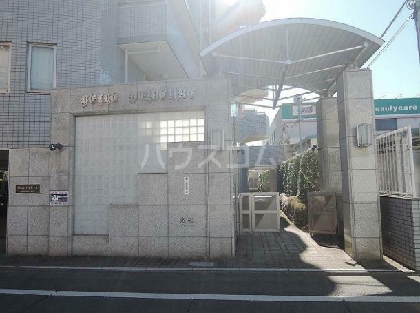 13/15 エントランス