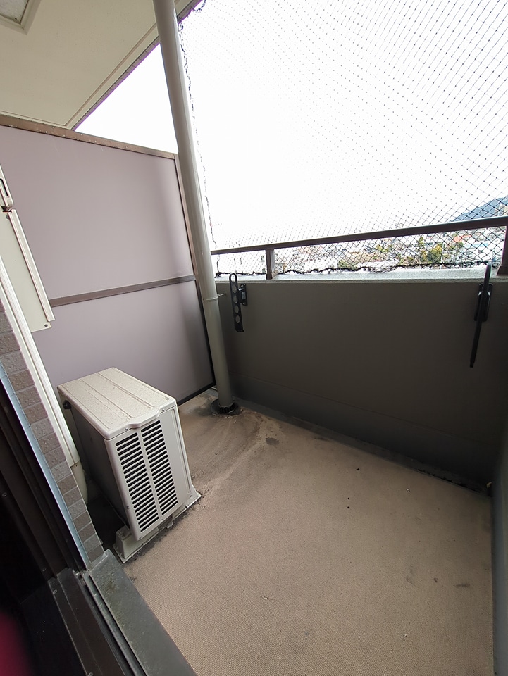 13/25 バルコニー