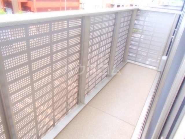 25/30 バルコニー