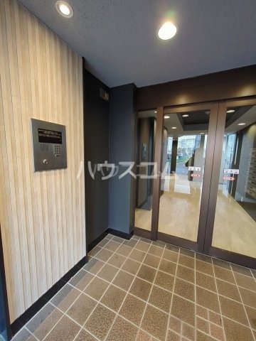 3/8 エントランス