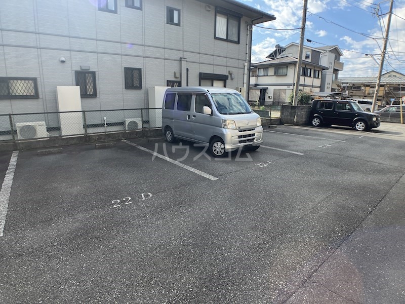 17/21 駐車場