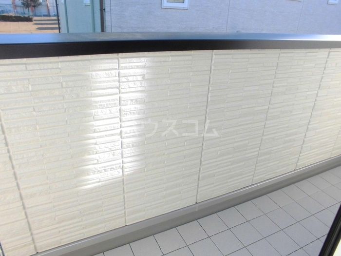 20/28 バルコニー