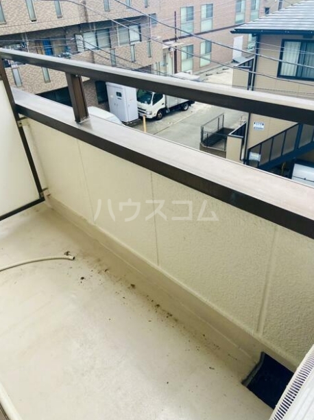14/23 バルコニー