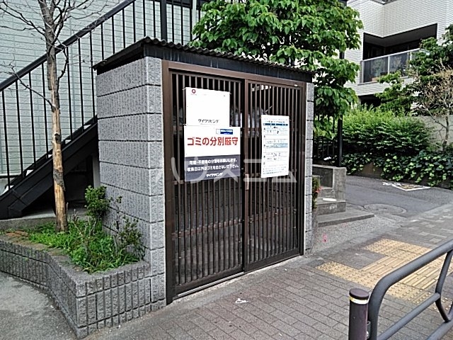 2/10 エントランス