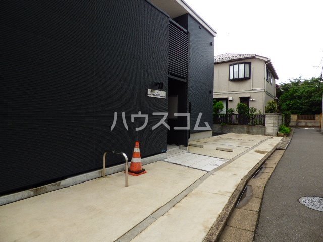 22/30 駐車場