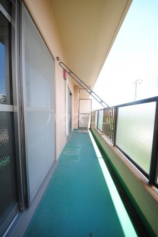 13/30 バルコニー