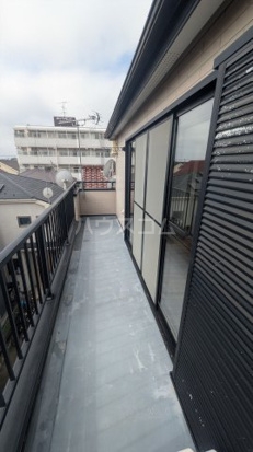 23/30 バルコニー