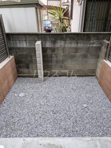 19/30 バルコニー