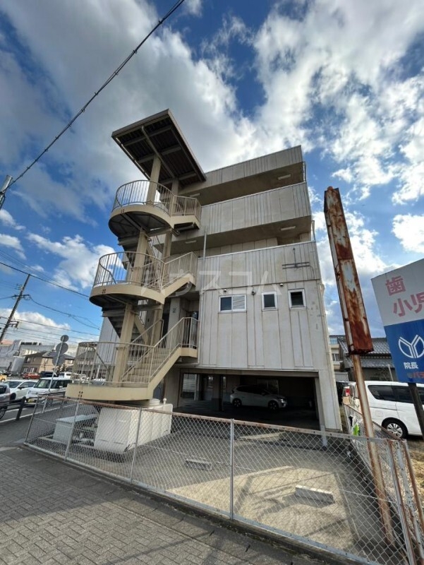 2/11 エントランス