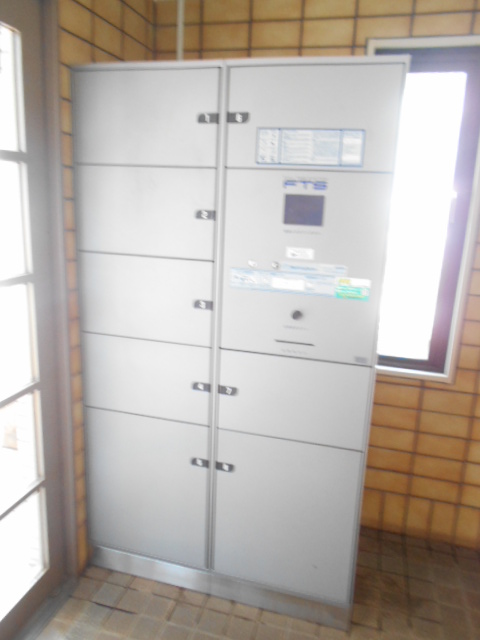 22/30 エントランス