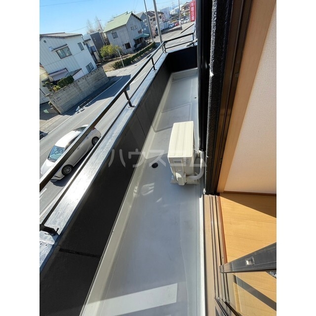 14/27 バルコニー