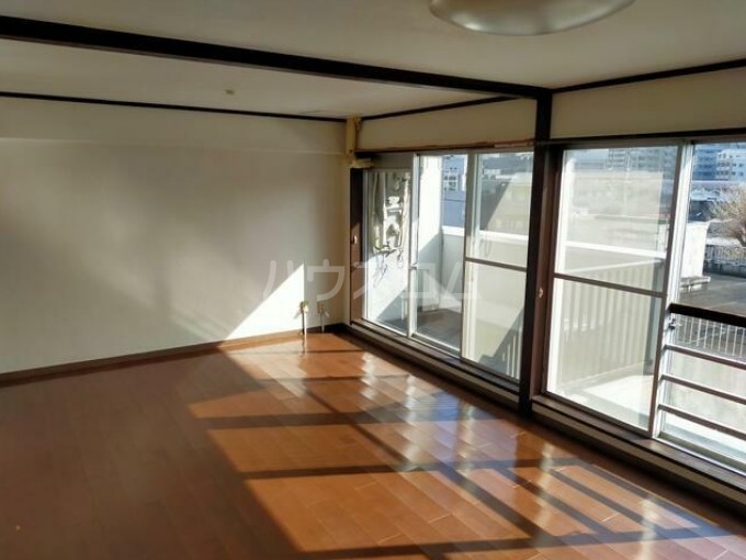 2/11 リビング/ダイニング