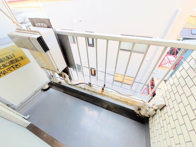 15/26 バルコニー