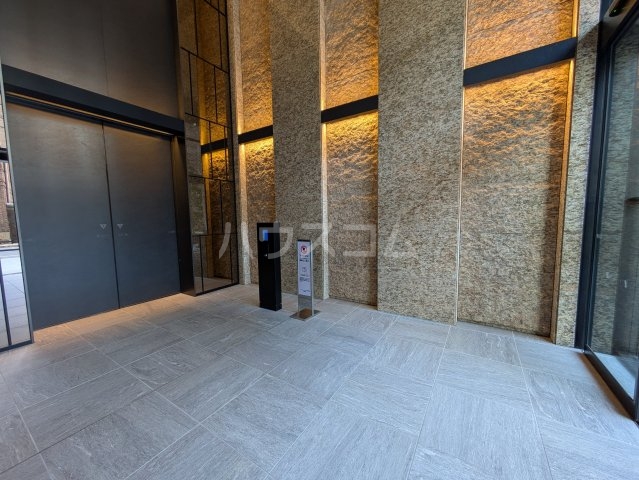 29/30 エントランス