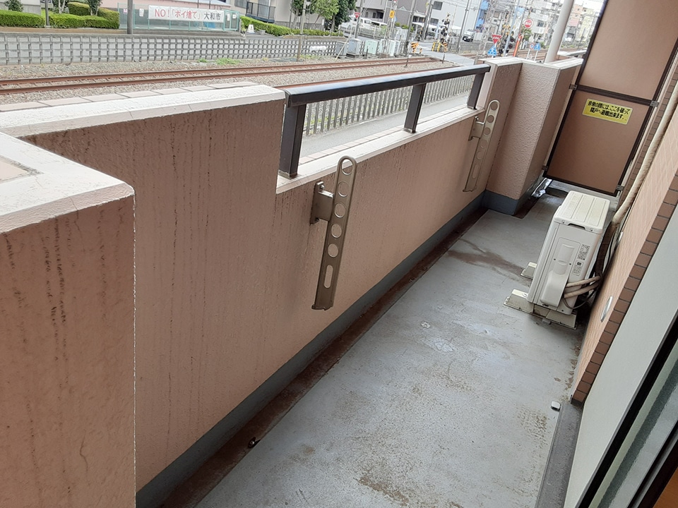 20/30 バルコニー