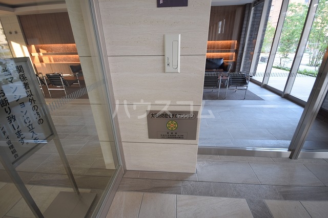 2/2 エントランス