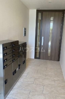 15/22 エントランス