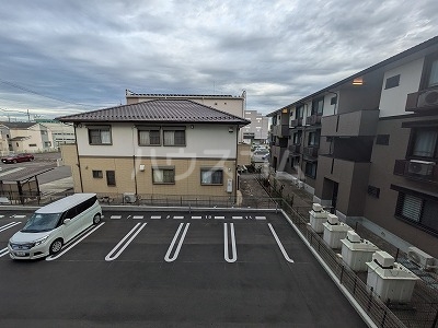 3/11 駐車場