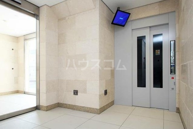 7/12 エントランス