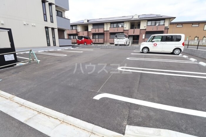 20/25 駐車場