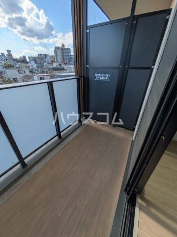 14/28 バルコニー