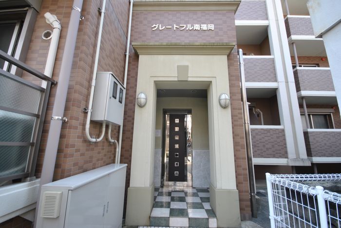 14/21 エントランス