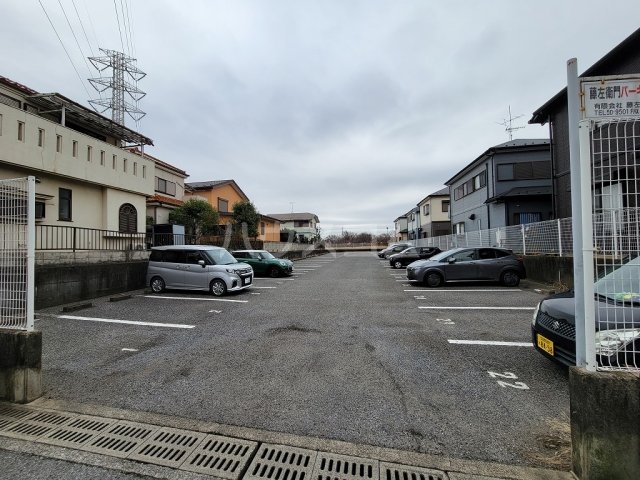 3/4 駐車場