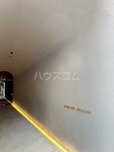 17/26 エントランス