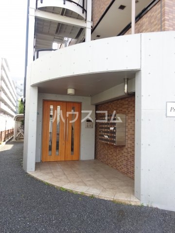 22/30 エントランス