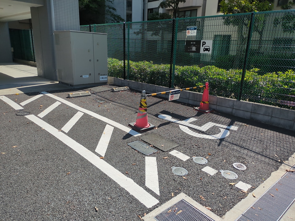 20/30 駐車場