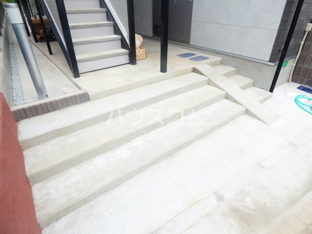 2/8 エントランス