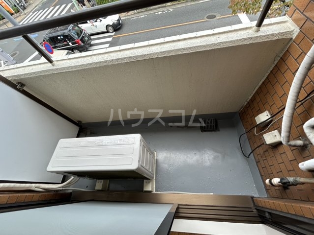 16/22 バルコニー