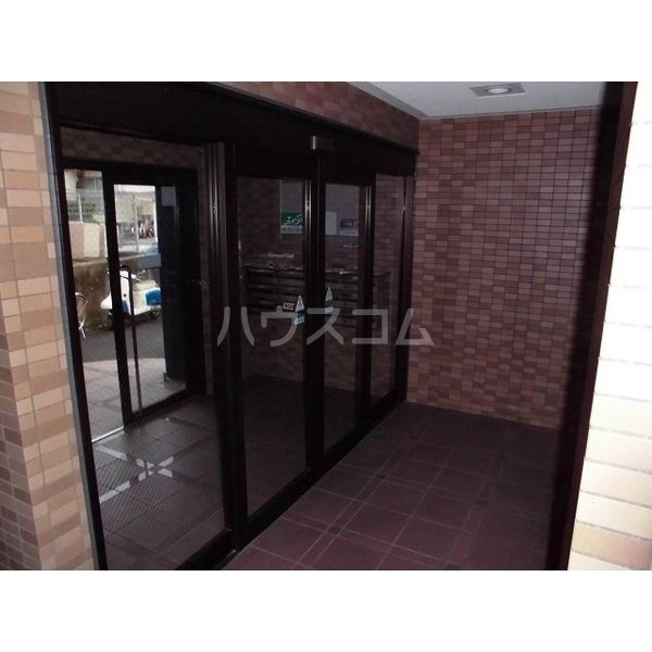 16/24 エントランス