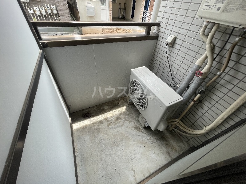 13/22 バルコニー