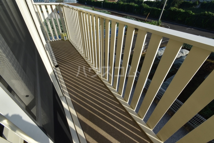 15/28 バルコニー