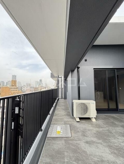 13/26 バルコニー