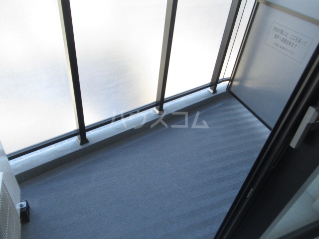 19/30 バルコニー