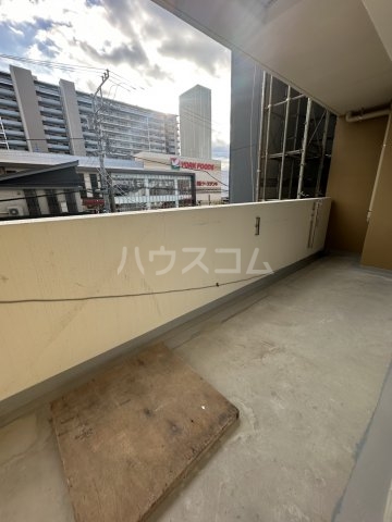 19/30 バルコニー