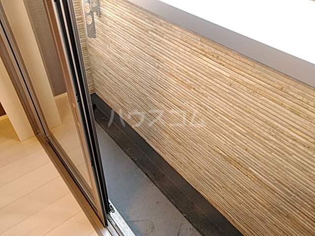 18/30 バルコニー