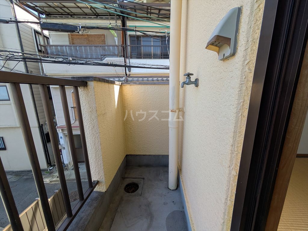 18/30 バルコニー