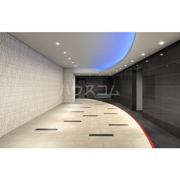 14/20 エントランス