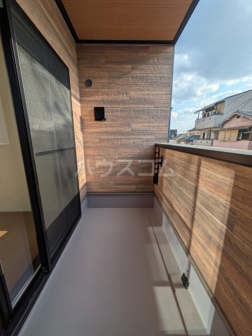 20/30 バルコニー