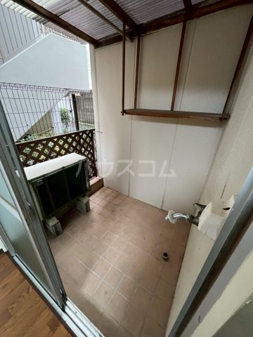 14/27 バルコニー