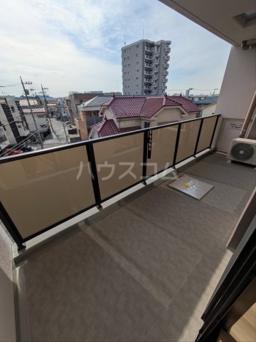 18/30 バルコニー