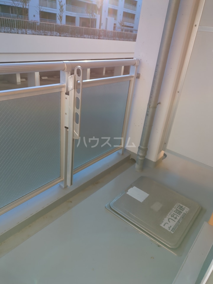 15/28 バルコニー