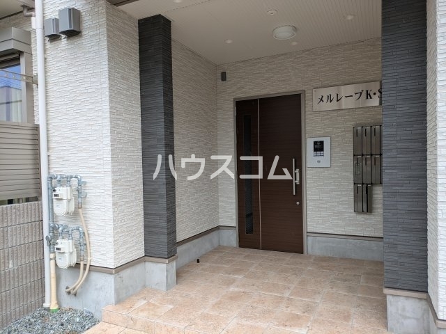 15/17 エントランス