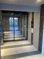 14/22 エントランス